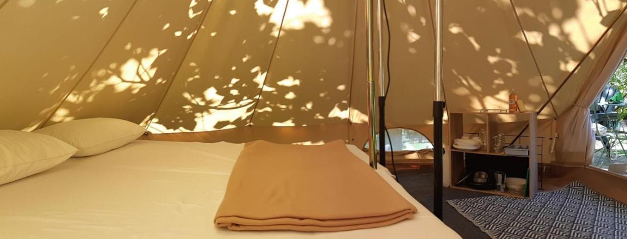 Camping L'oree Du Bois By Noricamp Arthez-de-Bearn